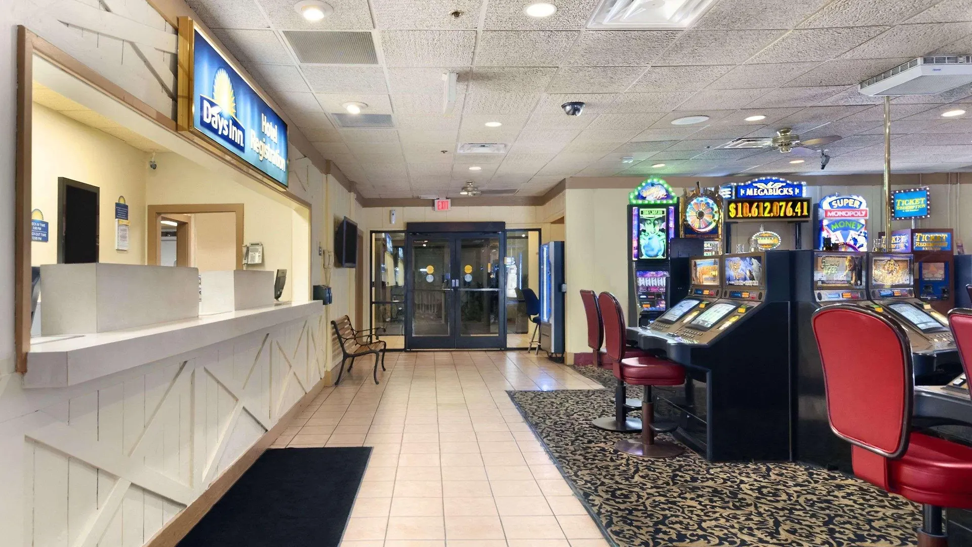 *** Hotel Days Inn By Wyndham Las Vegas Wild Wild West Gambling Hall USA